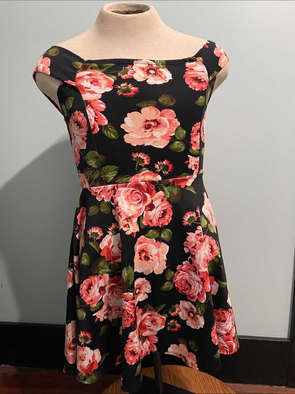 Derek Heart M Dress Off the Shoulder Floral Short Mini